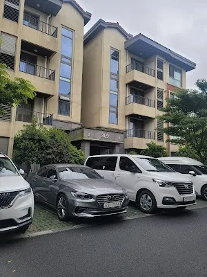 place image